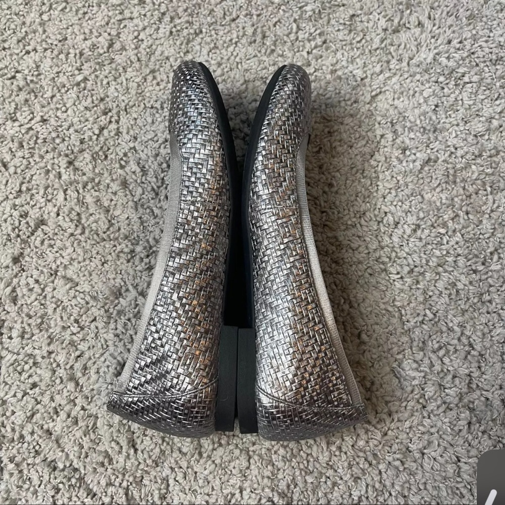 Vionic Metallic Woven Flats - Picture 5 of 7
